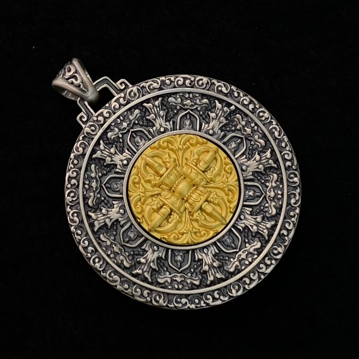 S925 Silver Pendant with an Exquisitely Inlaid Mandala-Engraved Dzi Bead