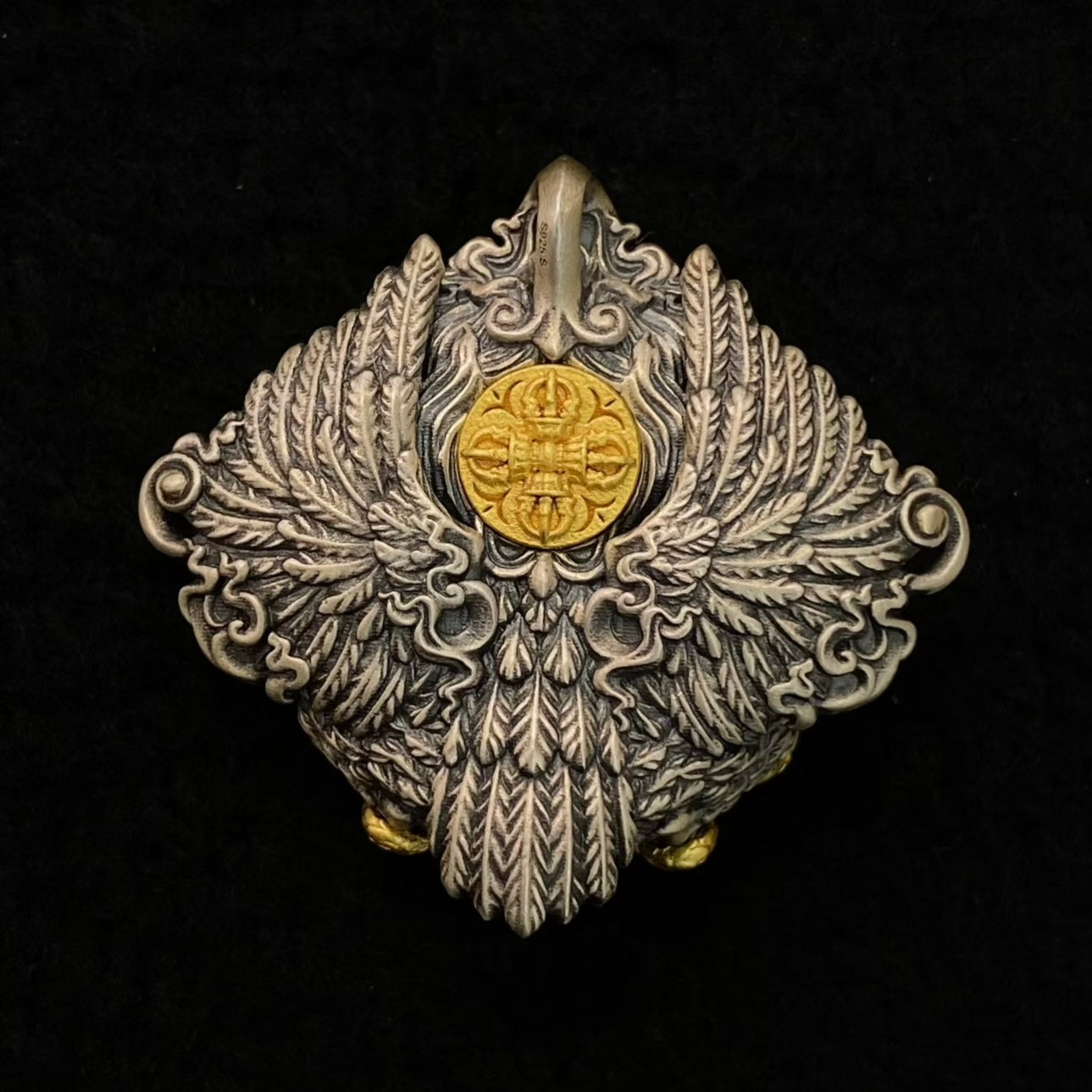 S925 Silver Garuda Pendant with a Centrally Inlaid Dzi Bead