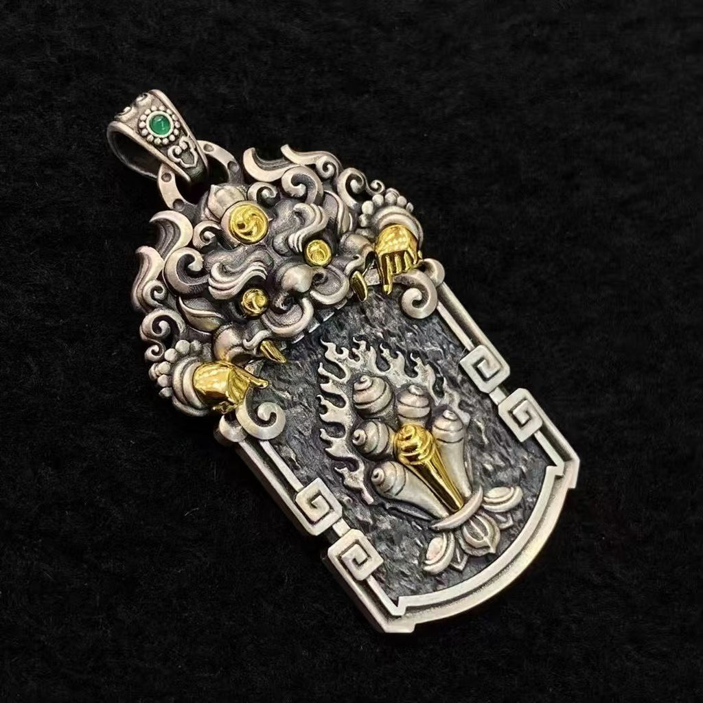 S925 Silver Pendant Exquisitely Inlaid with a Vajra Scorpion (Zipaka)