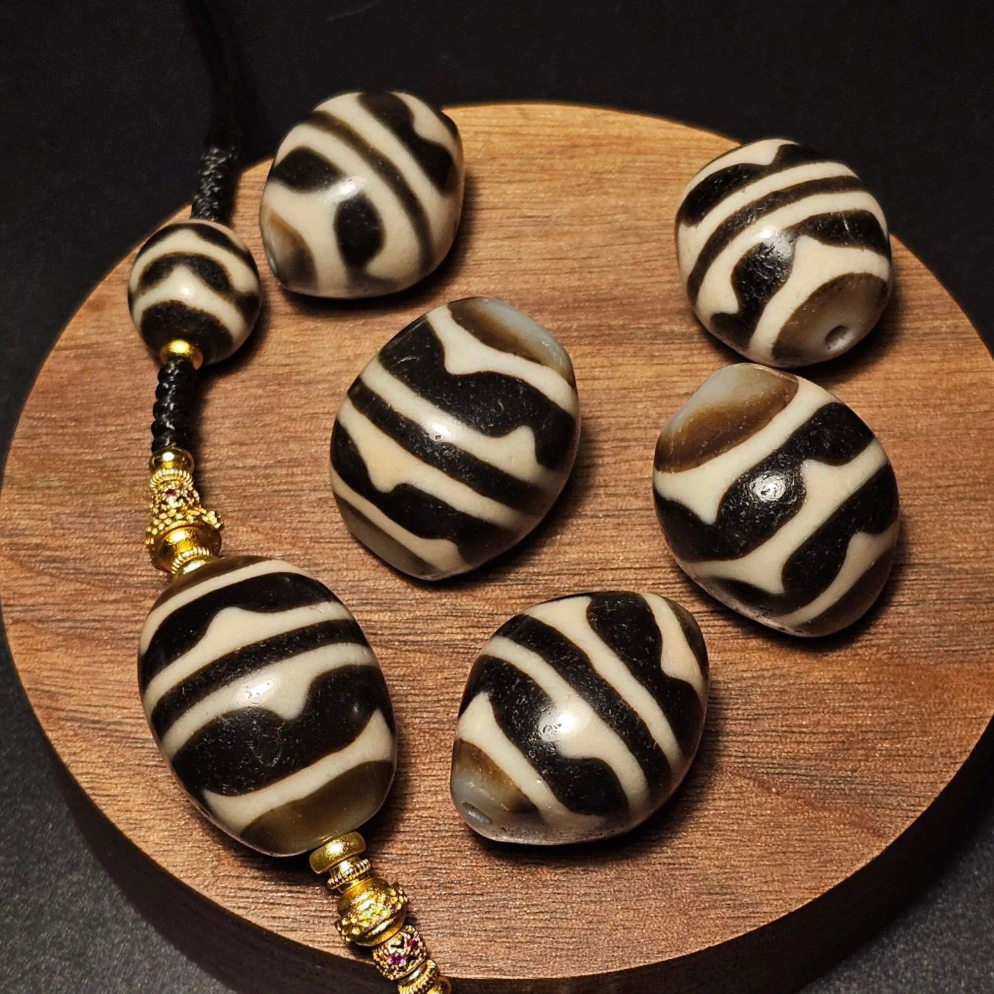 Studio Series Dzi - Exquisite Handmade Contemporary Jewelry