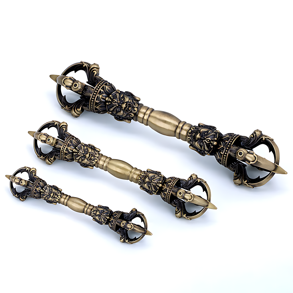 The Ucchuṣma (Hui Ji) Buddha's Five-Pronged Vajra （a divine tool for vanquishing spiritual impurity and negative forces）