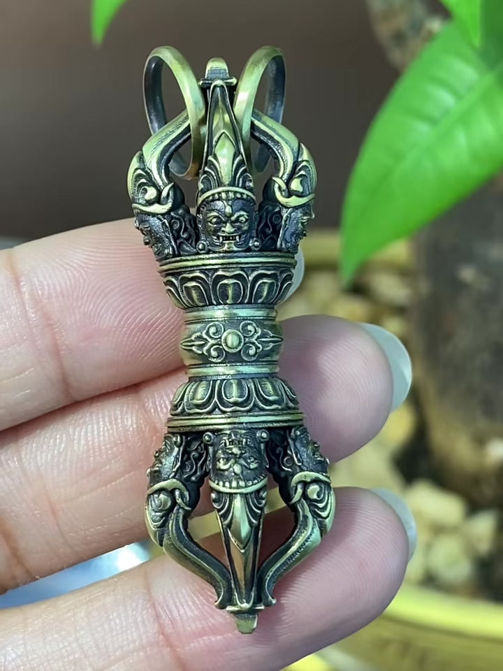 Pala Style Vajra Pendant