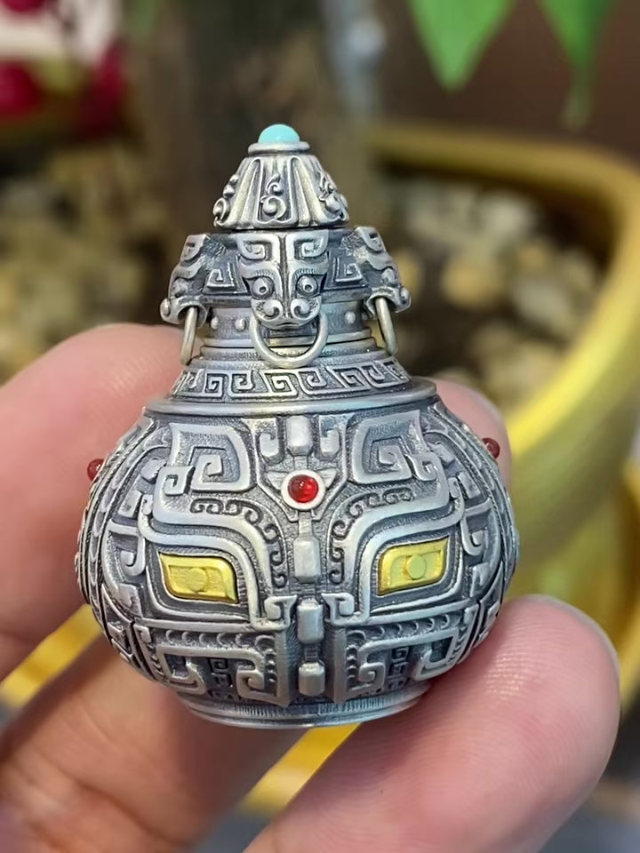 S925 Silver Gourd Pendant Exquisitely Inlaid with Tao Tie Patterns (Openable)